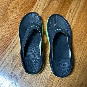 Men’s Hoka Ora recovery flip flop
